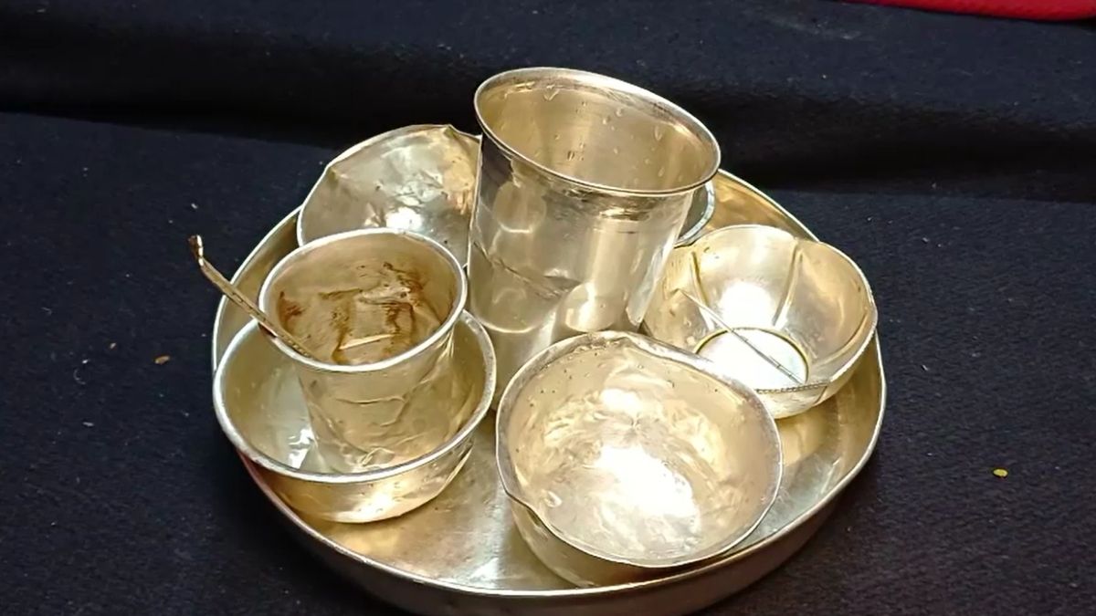 Prayagraj Google Golden Baba Five Crore Gold Silver Utensils Magh Mela