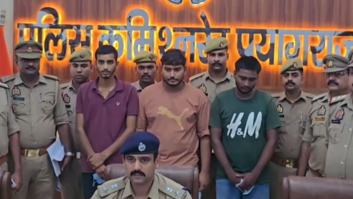 Prayagraj photographer died 20 days earlier girlfriend got messages shocking story