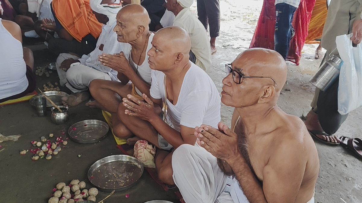 prayagraj pitru paksha online pind daan sangam tradition