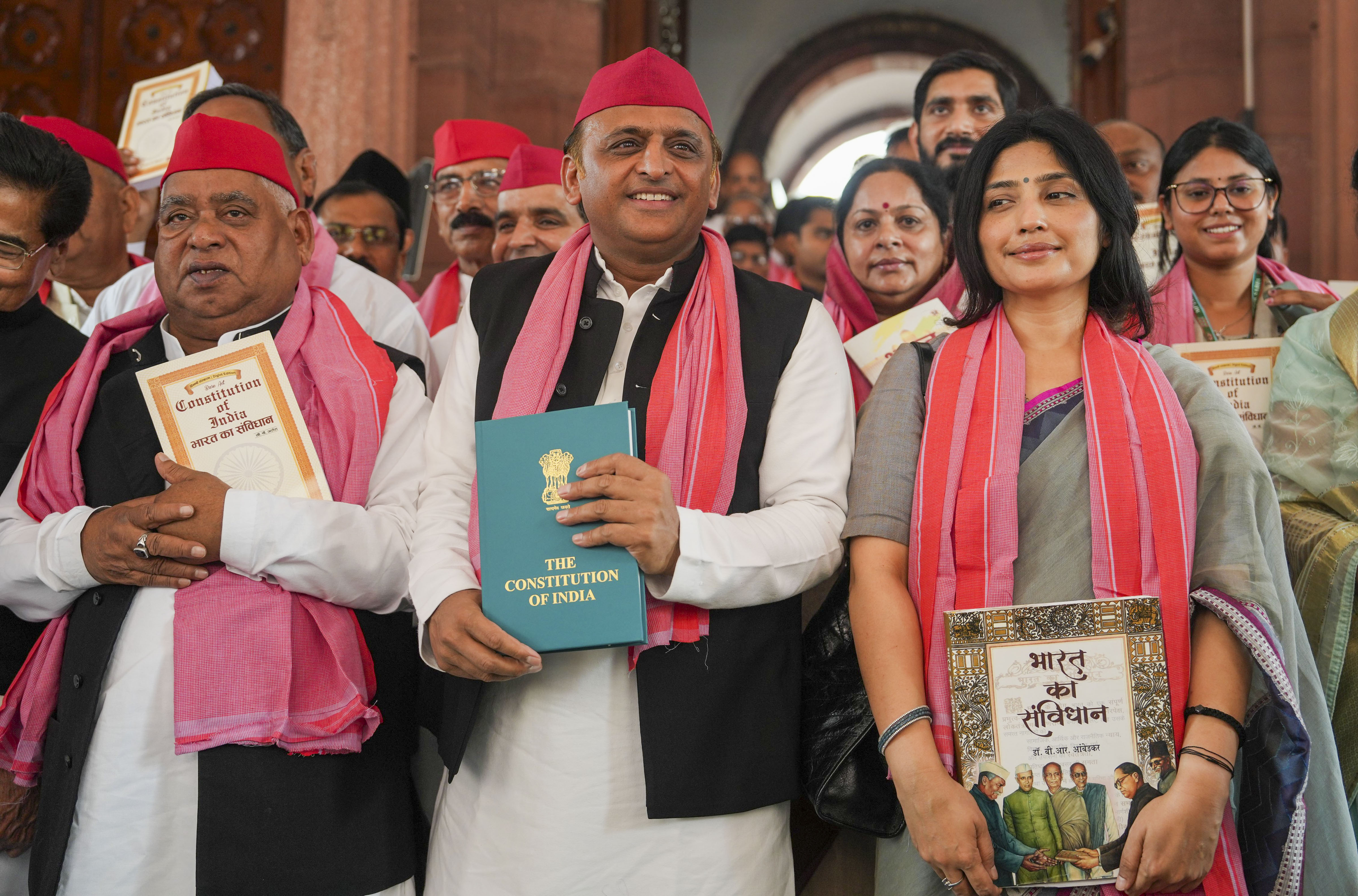 अखिलेश यादव