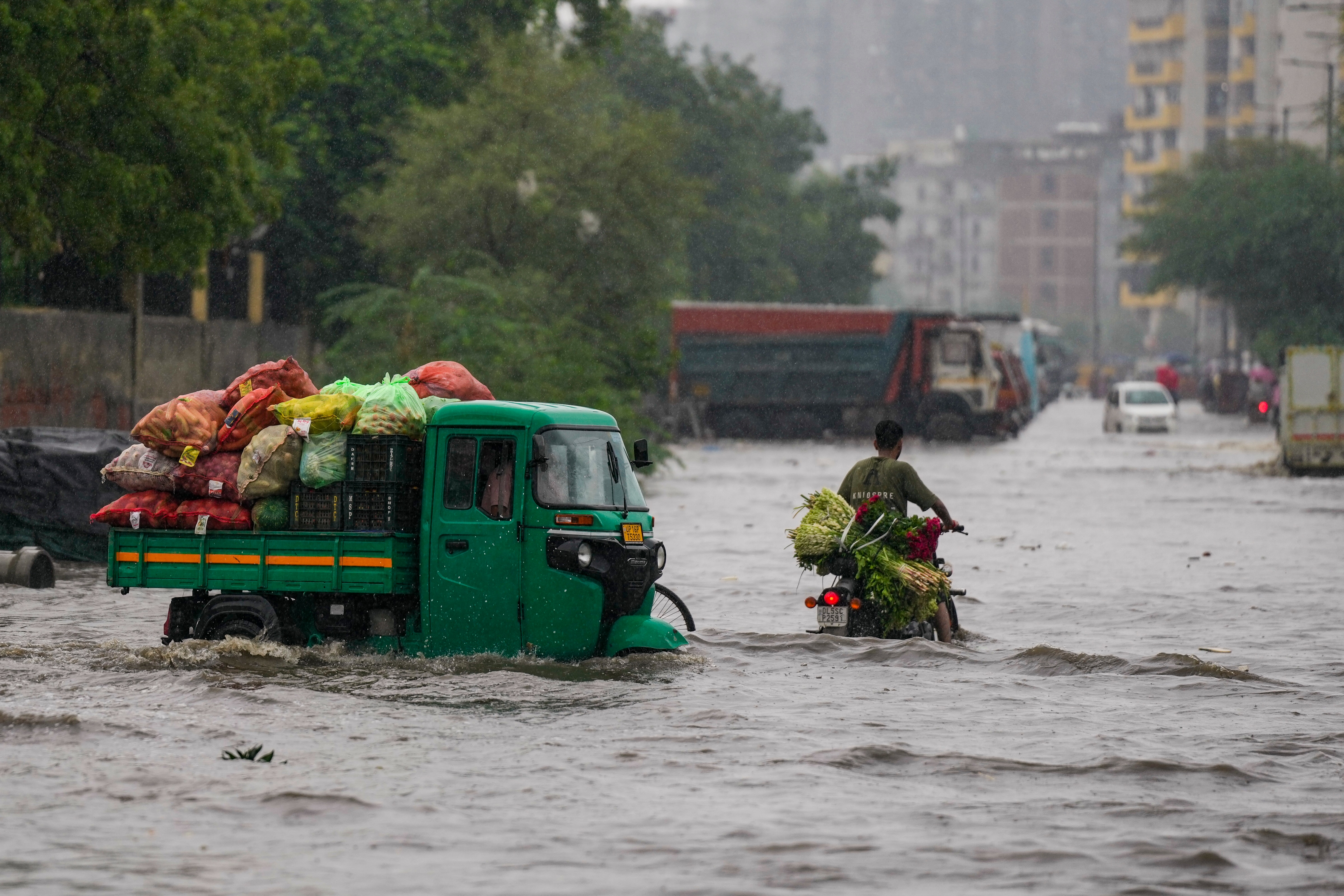 delhi rain