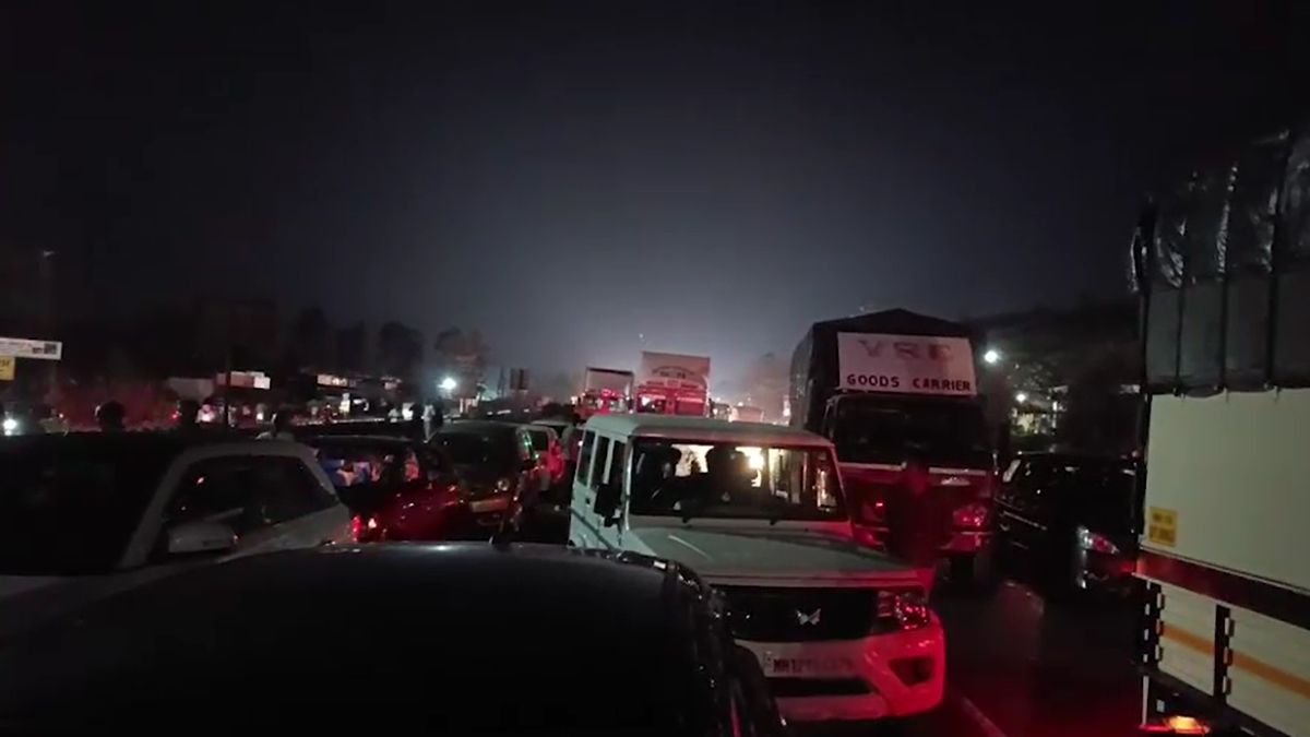 Pune 65 Year Old Man Rapes 4 Year Old Girl Crushes Her to Death