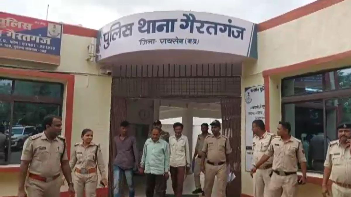 raisen man killed in alleged human sacrifice for buried treasure three arrested raisen man killed in alleged human sacrifice for buried treasure three arrested