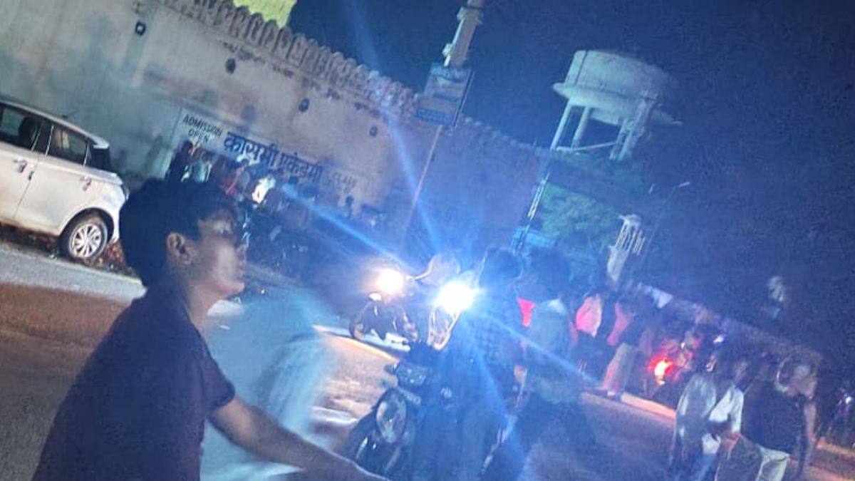 rajasthan deeg madrasa septic tank accident one student dead 12 injured during cleaning rajasthan deeg madrasa septic tank accident one student dead 12 injured during cleaning