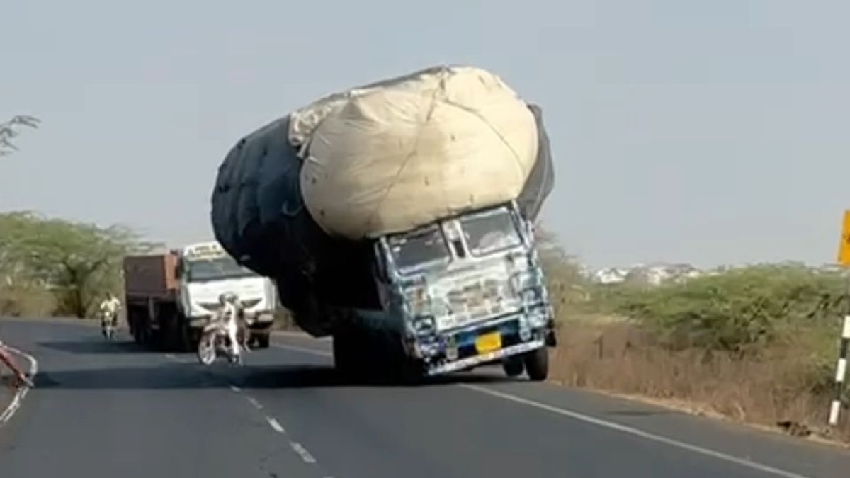 Rajgarh truck loaded with fodder rolling then overturned highway