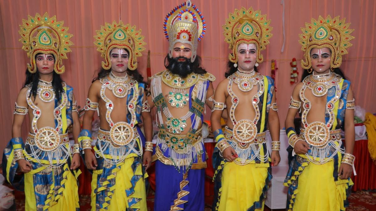 गौरसिटी-1 नोएडा में हो रही रामलीला