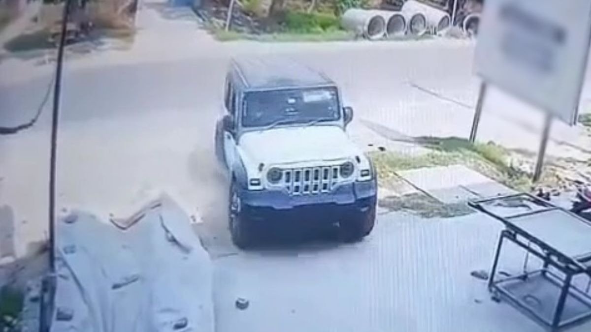 rampur man shoots brother in law after family dispute caught on cctv rampur man shoots brother in law after family dispute caught on cctv