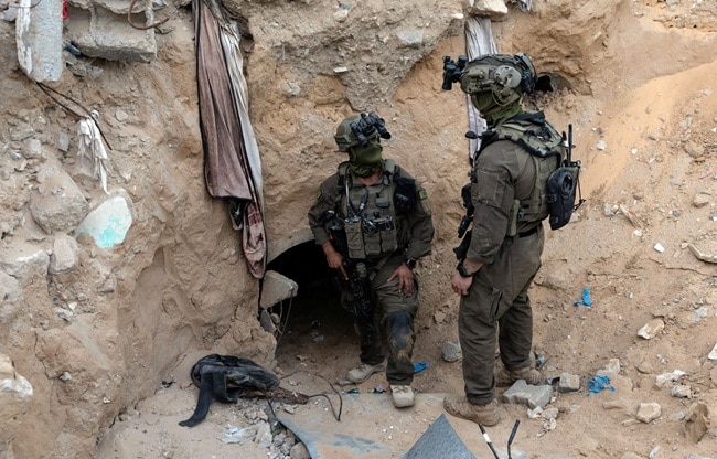 Israeli soldiers gaza strip (Photo- Reuters) Israeli soldiers gaza strip (Photo- Reuters)