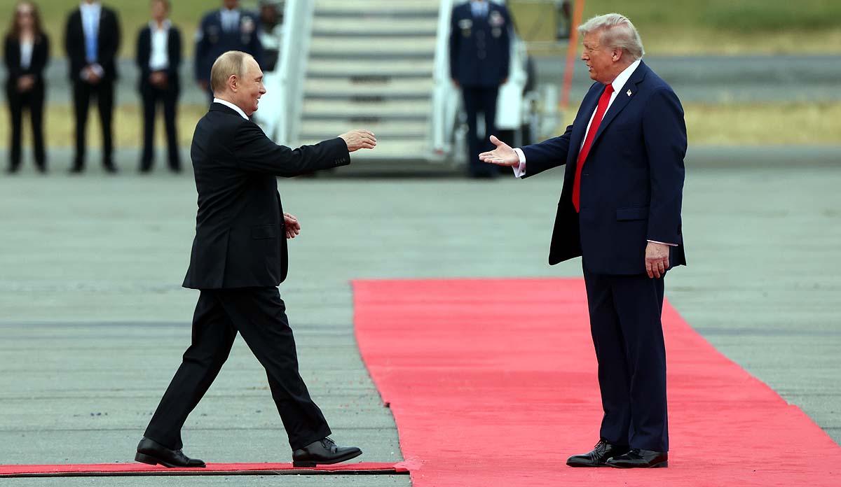 Russia North America merge Russia North America merge