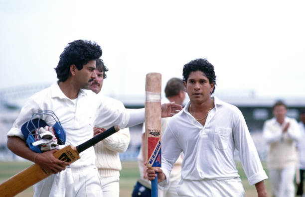 Sachin and Manoj Prabhakar.jpg