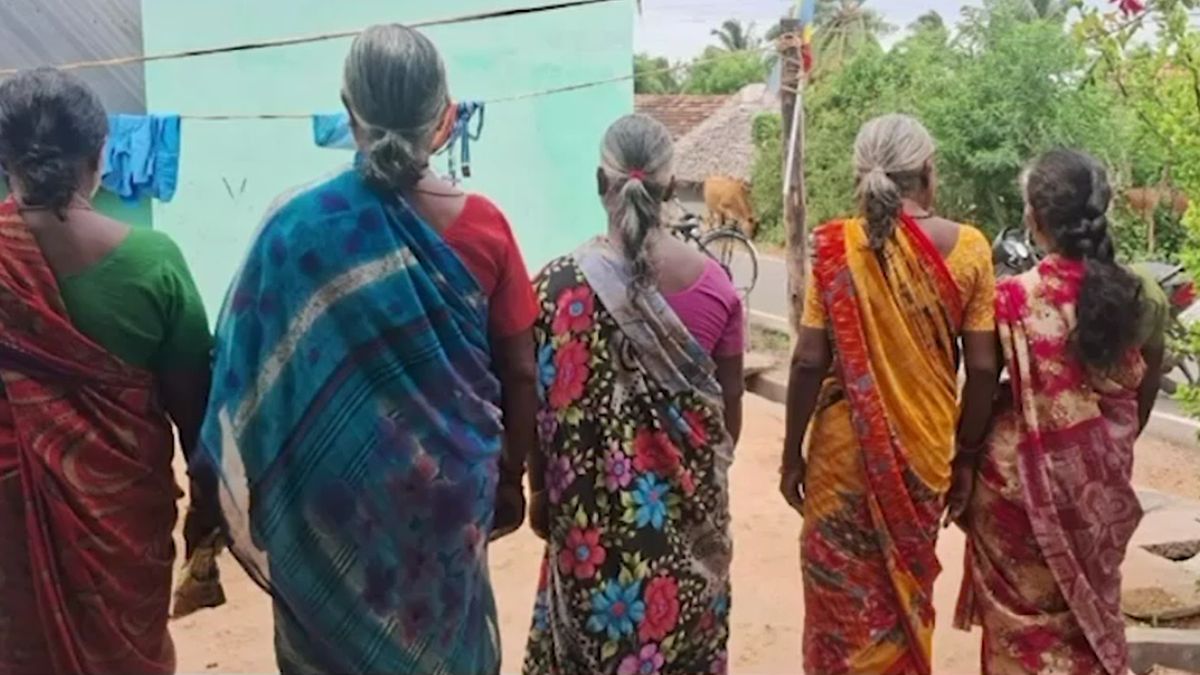 salem women shave heads fake government scheme call promising rs 15000