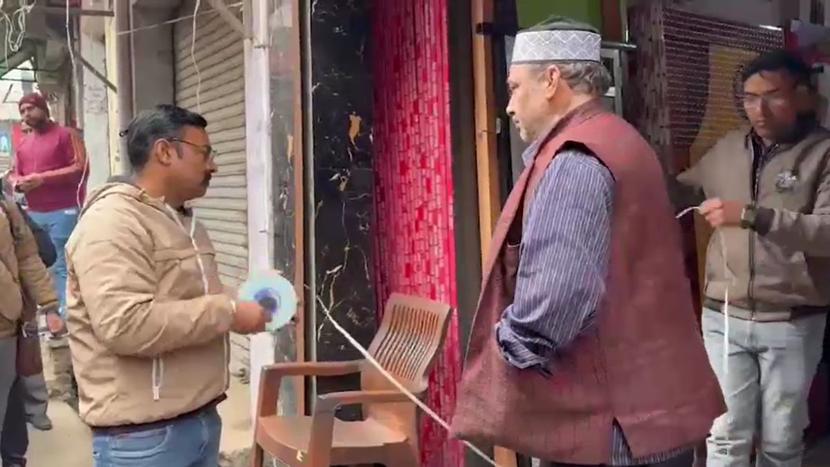 sambhal kabristan encroachment stay removed bulldozer action soon