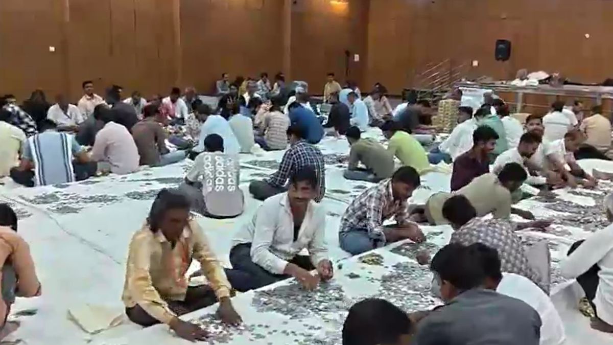 Sanwaliya Seth Temple Receives Rs 31 Crore Donations Currency from 19 Countries Sanwaliya Seth Temple Receives Rs 31 Crore Donations Currency from 19 Countries
