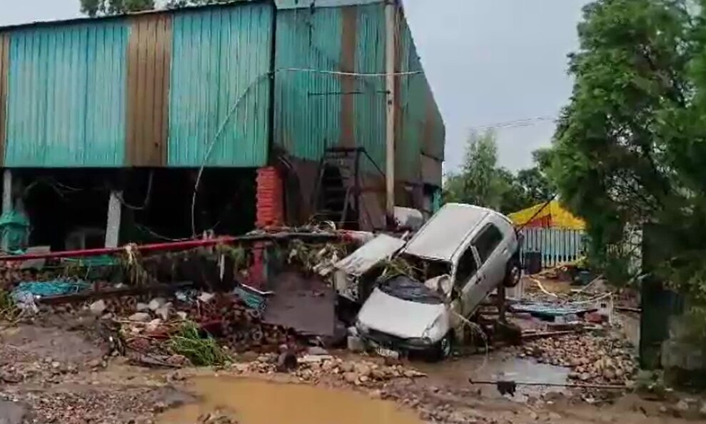 ऊणा में बारिश से तबाही