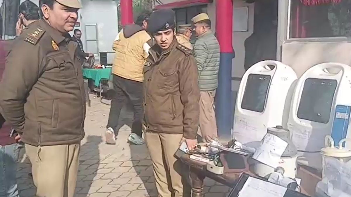 Shamli Girlfriend Luxury Demands Debt Physiotherapy Clinic Thief Shamli Girlfriend Luxury Demands Debt Physiotherapy Clinic Thief