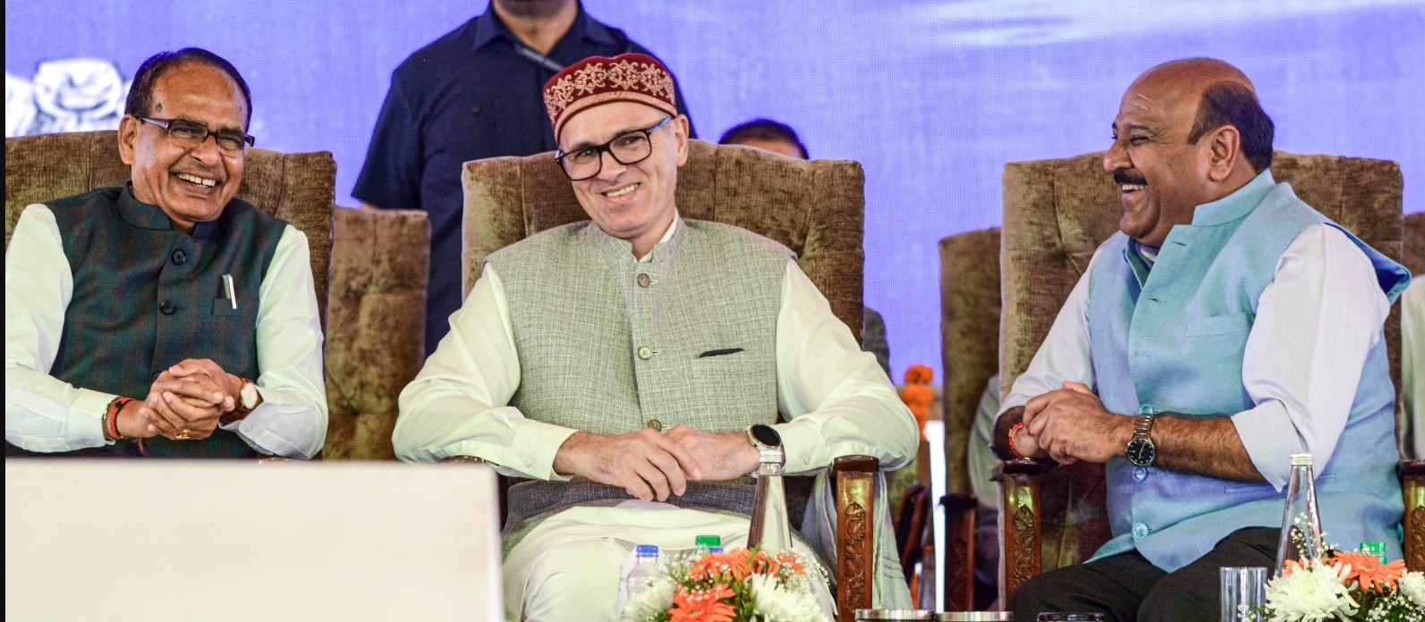 Omar Abdullah Praises Shivraj Singh Chouhan
