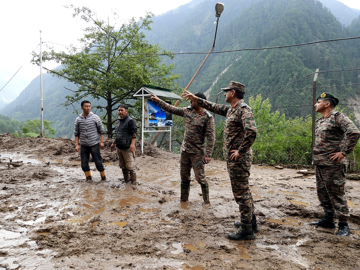 sikkim flood rain landslide