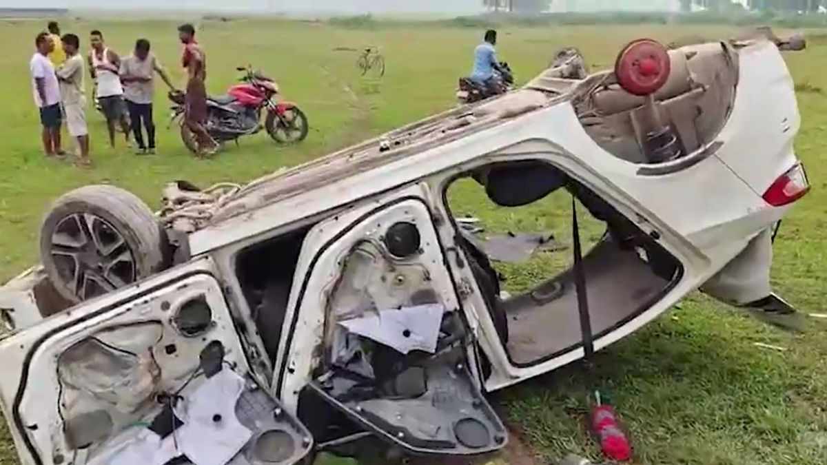 Siliguri Mob Attack Over Suspected Cattle Theft One Dead Four Injured Siliguri Mob Attack Over Suspected Cattle Theft One Dead Four Injured