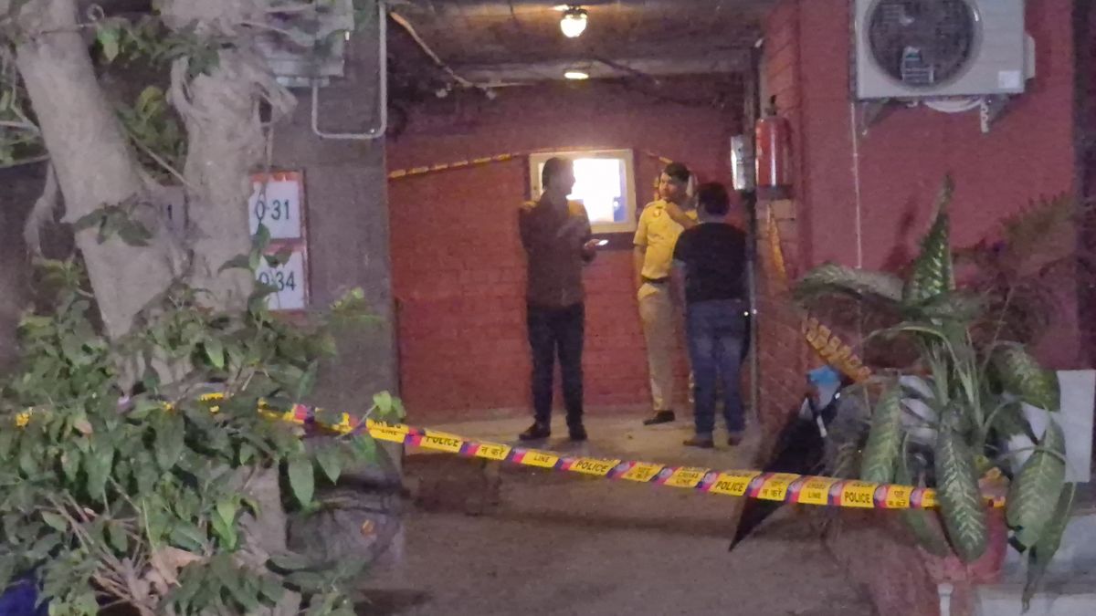 दक्षिणी दिल्ली में दोहरे हत्याकांड, पिता-पुत्र की हत्या का आरोपी असद गिरफ्तार