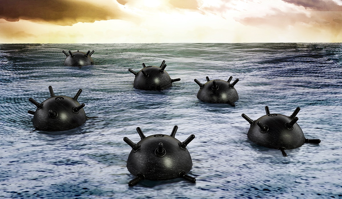 ईरान समुद्री खदानें होर्मुज जलडमरूमध्य में