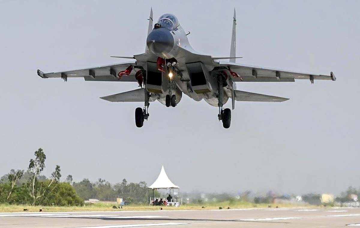 Su-30 MKI Su-30 MKI