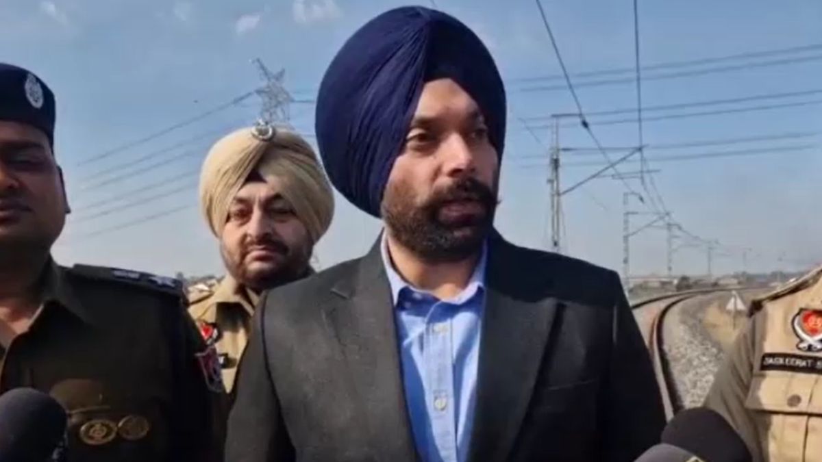Suspected Explosion on Railway Track in Sirhind Fatehgarh Sahib Probe On