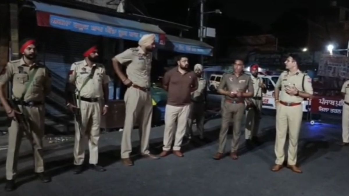 tarn taran abandoned e scooter near temple causes bomb scare