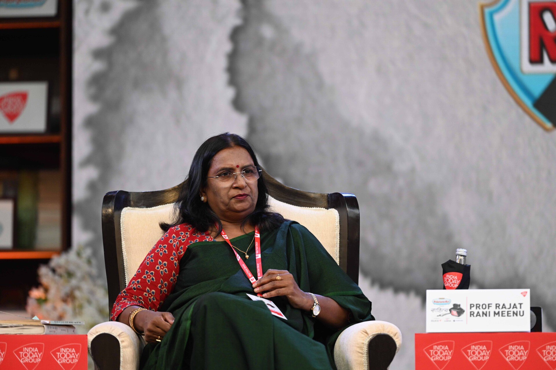 प्रो. रजत रानी.