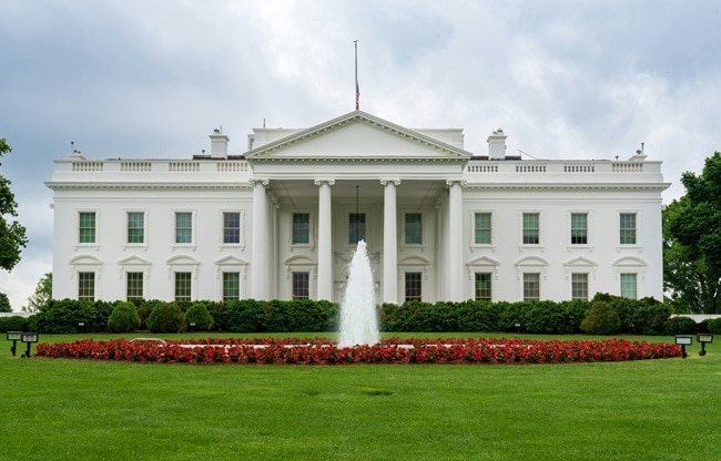 white house (Photo-Unsplash)