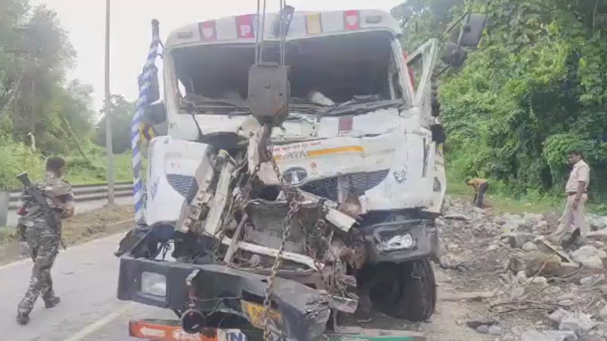Trailer Accident In Chutupalu Ghati Ranchi Ramgarh Highway Railway Employee Dies Trailer Accident In Chutupalu Ghati Ranchi Ramgarh Highway Railway Employee Dies