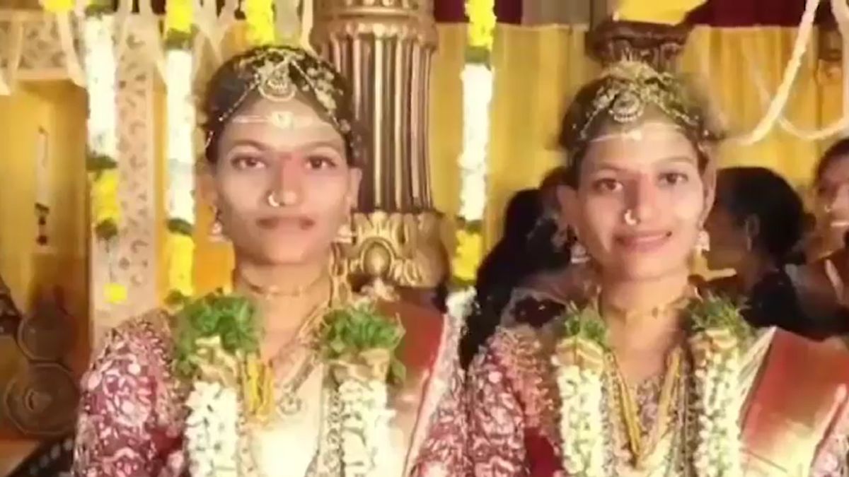 twin brothers marry twin sisters rare double twins wedding kamareddy twin brothers marry twin sisters rare double twins wedding kamareddy