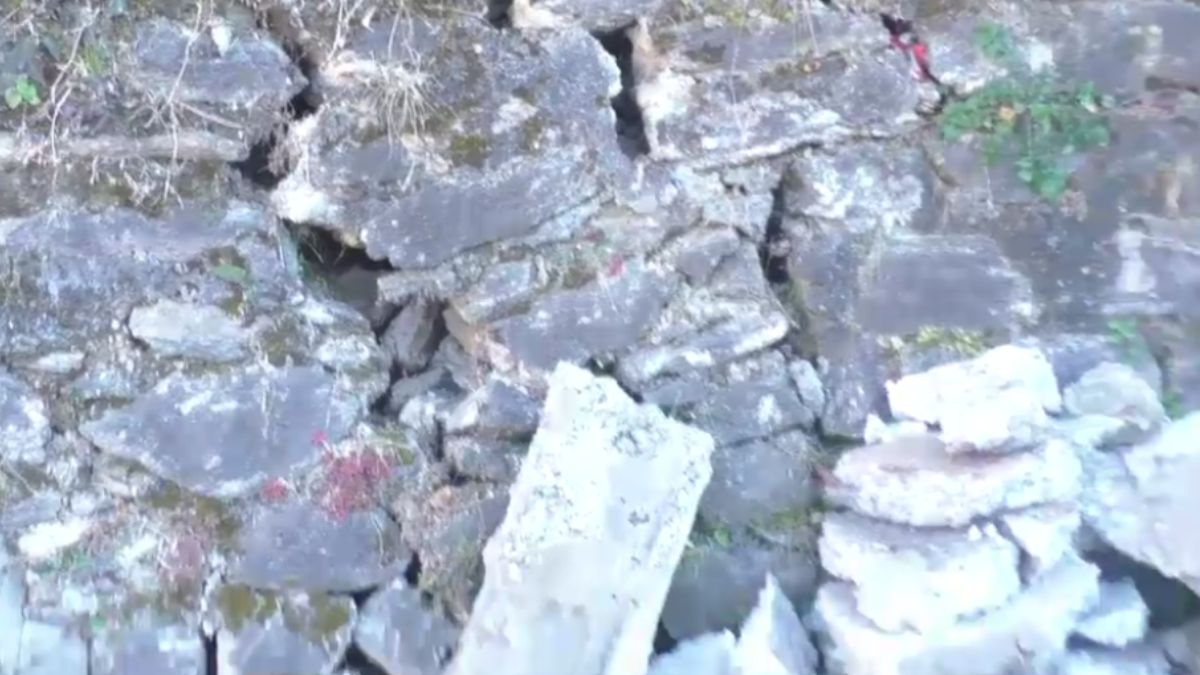 जोशीमठ में सूख गए प्राकृतिक जलस्रोत. 