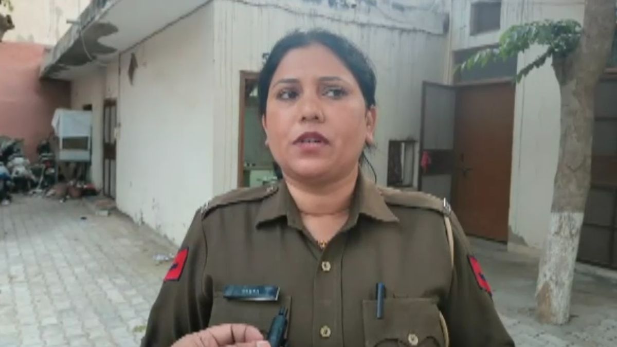 सेक्टर 9 पुलिस स्टेशन की आईओ गीता रानी सेक्टर 9 पुलिस स्टेशन की आईओ गीता रानी