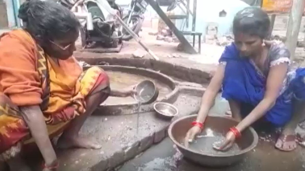 यूपी के इस शहर की नालियों में बह रहा है सोना, हर रोज निकालने पहुंचते हैं सैकड़ों लोग