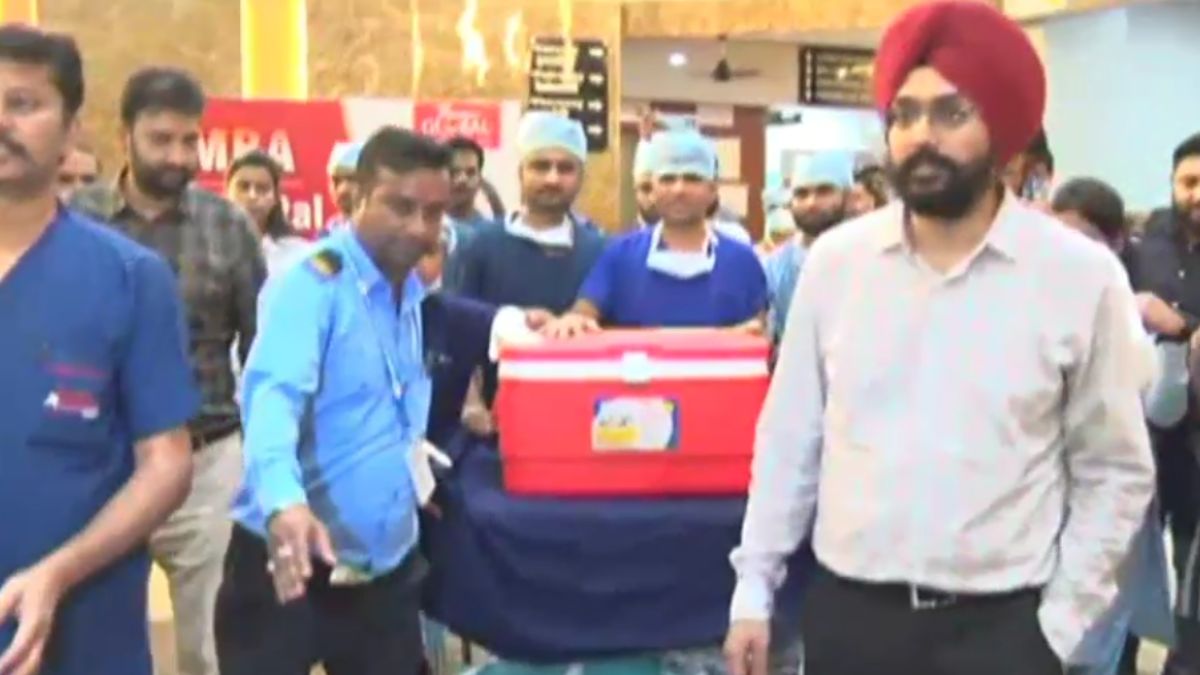 MP में पहली बार 350 KM लंबा ग्रीन कॉरिडोर, 4 घंटे में जबलपुर से भोपाल लाया गया लिवर