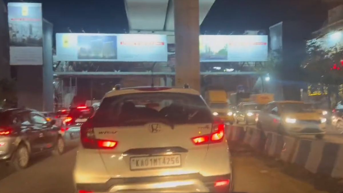 पांच घंटे तक जाम रहा पूरा बेंगलुरु शहर. (Photo: Video Grab)