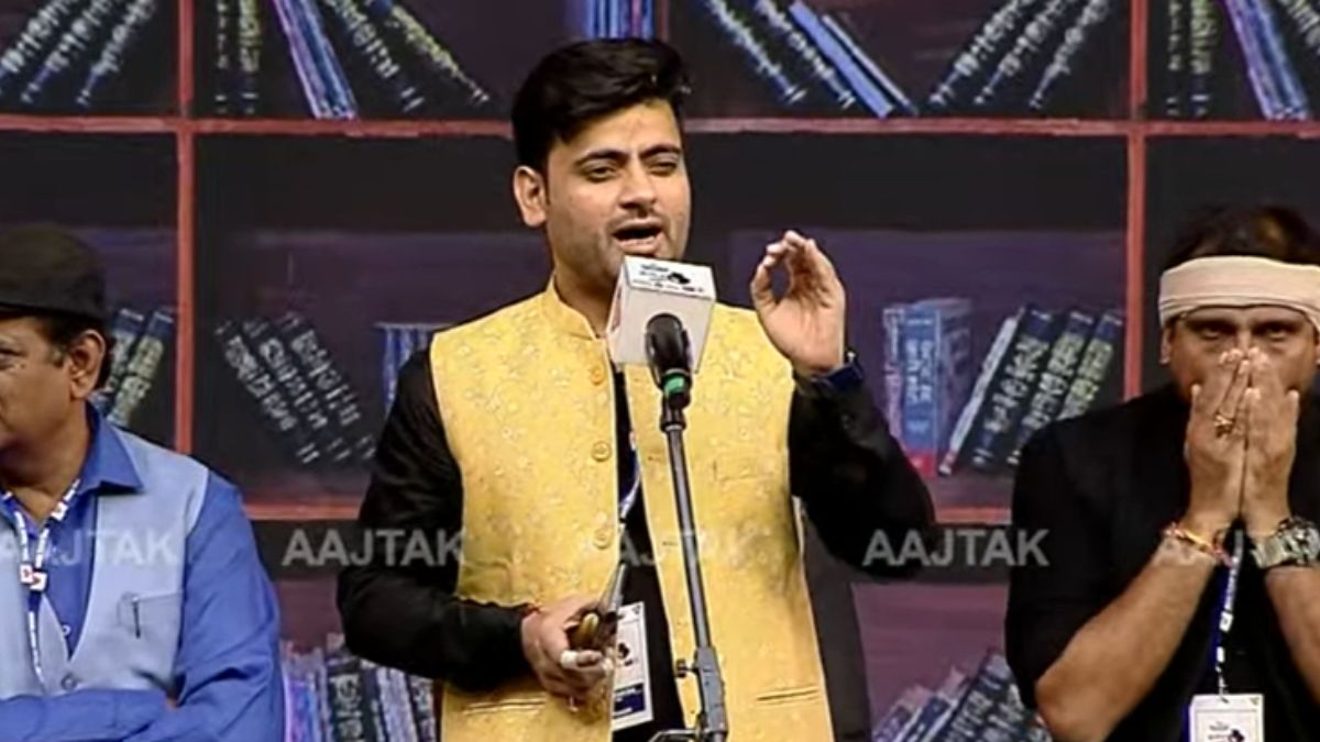 कवि चंदन राय (तस्वीर- आजतक)