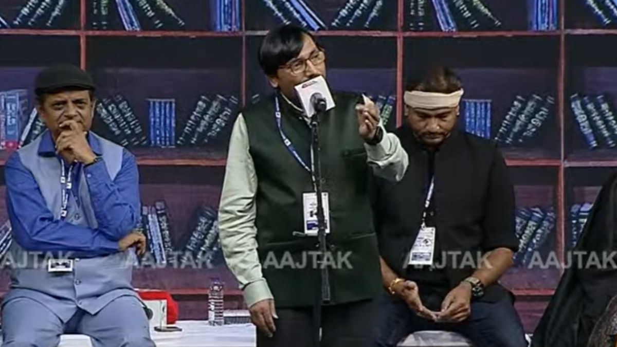 कवि सर्वेश अस्थाना (तस्वीर- आजतक)