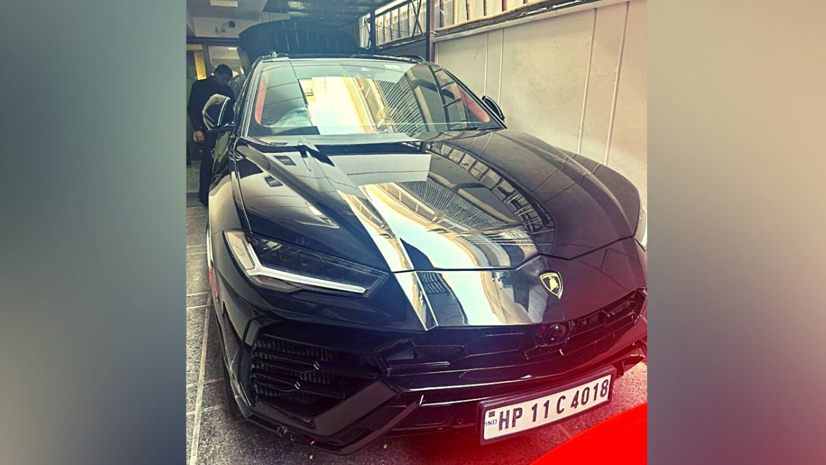 IT Raid on Tobacco Tycoon: क्या है तंबाकू व्यापारी के घर मिले प्रिया स्कूटर का रहस्य? IT Raid on Tobacco Tycoon: क्या है तंबाकू व्यापारी के घर मिले प्रिया स्कूटर का रहस्य?