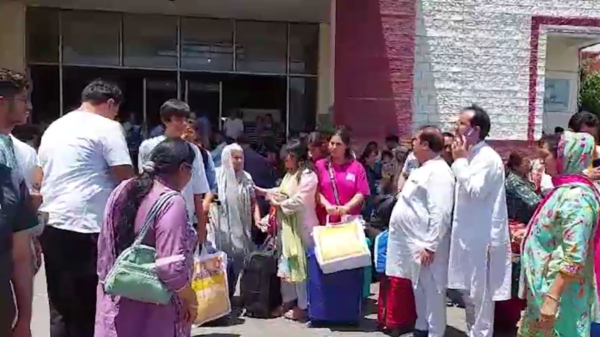 हरिद्वार पहुंचे पाकिस्तानी श्रद्धालु. हरिद्वार पहुंचे पाकिस्तानी श्रद्धालु.