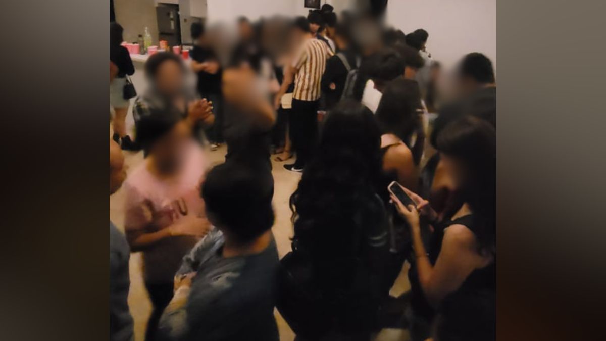 नोएडा की पॉश सोसायटी में लड़के-लड़कियों की नशे की पार्टी, वॉट्सएप से हो रही थी एंट्री नोएडा की पॉश सोसायटी में लड़के-लड़कियों की नशे की पार्टी, वॉट्सएप से हो रही थी एंट्री