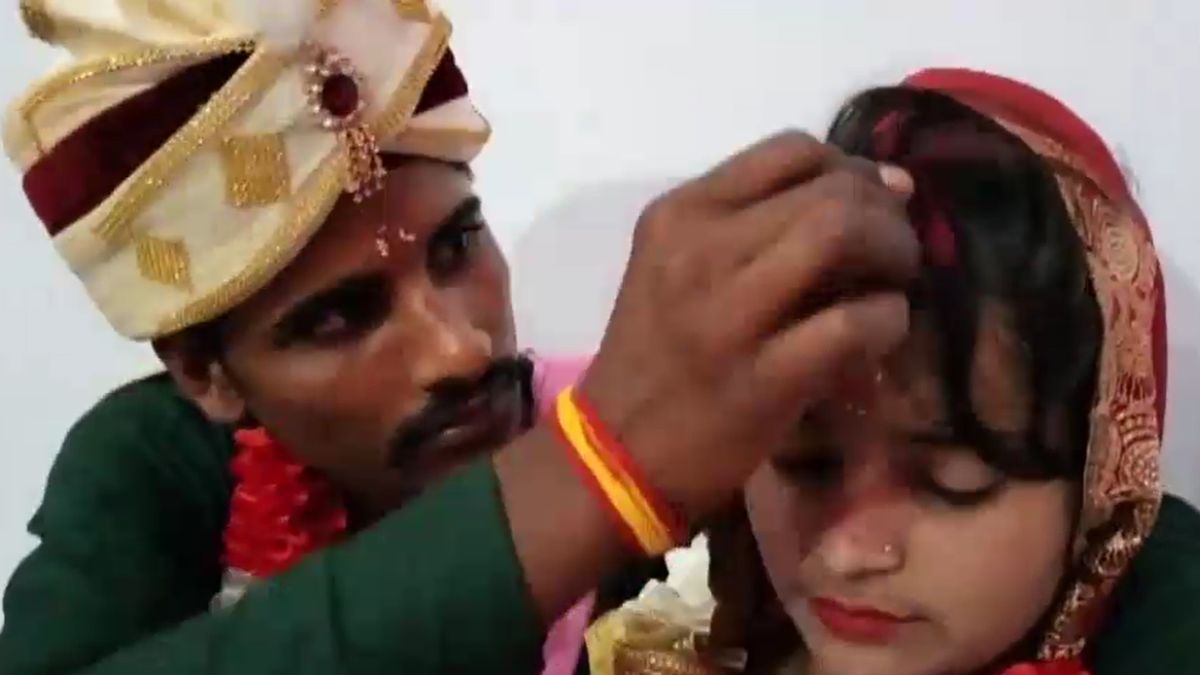 बरेली के आश्रम में मुस्लिम युवती ने हिंदू प्रेमी से रचाई शादी, बोली- तीन तलाक, हलाला और बुर्का पसंद नहीं