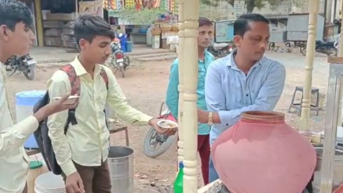 पानीपुरी वाले का बेटा बना पायलट, उड़ाएगा फाइटर प्लेन, हैदराबाद में होगी ट्रेनिंग