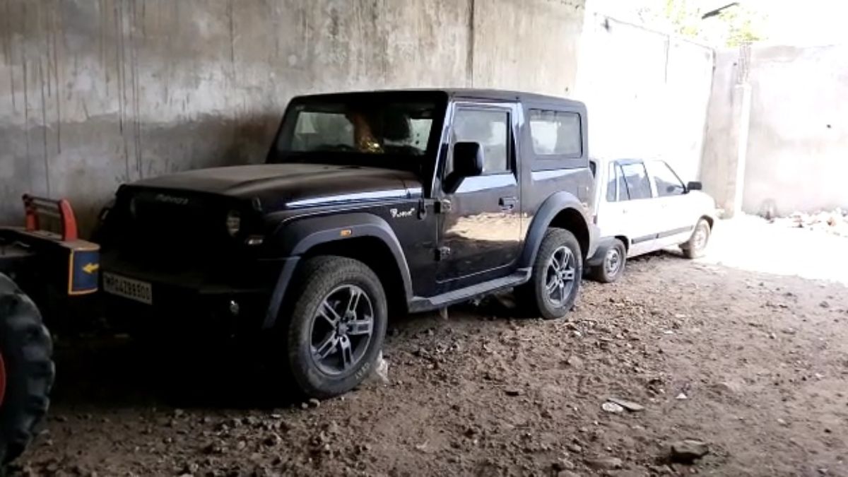 फार्म हाउस में स्पेशल रूम, महंगी शराब और सिगरेट... इंजीनियर का लाइफस्टाइल कर देगा हैरान फार्म हाउस में स्पेशल रूम, महंगी शराब और सिगरेट... इंजीनियर का लाइफस्टाइल कर देगा हैरान