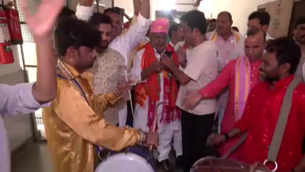 up cabinet expansion hansraj vishwakarma krishna paswan kailash rajput bhoopendra chaudhary reaction