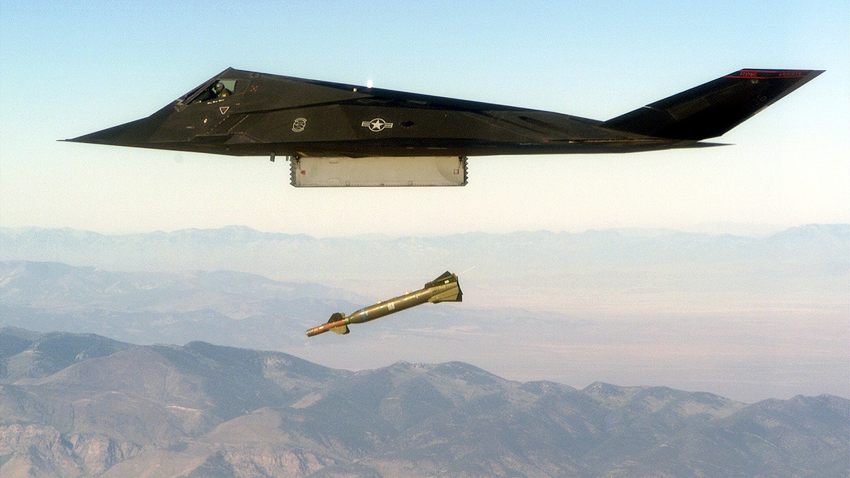 US nighthawk Stealth Bomber