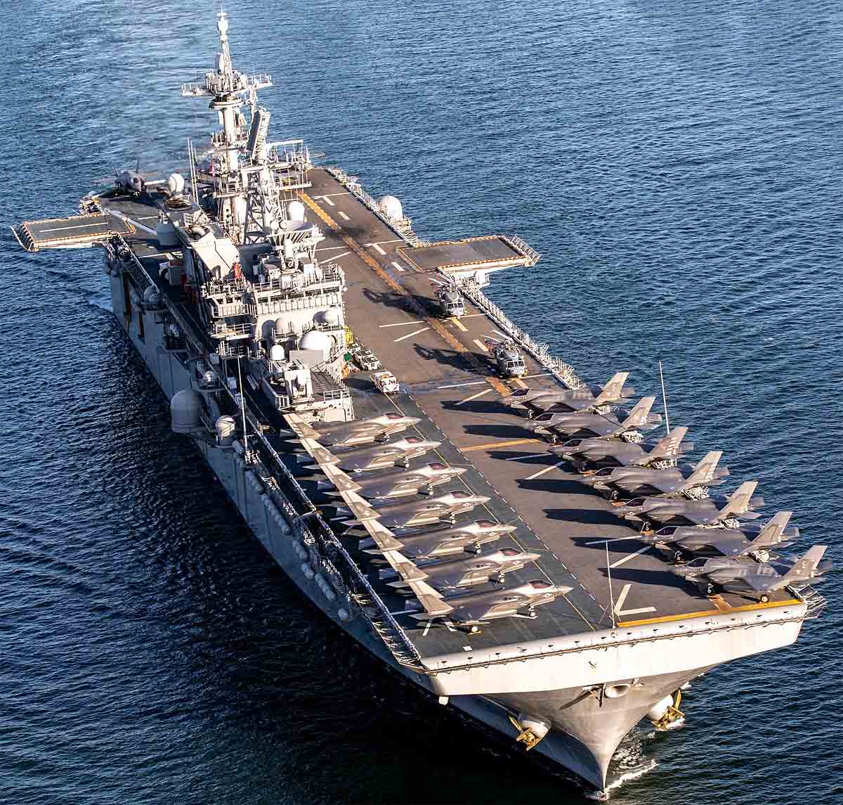 USS Tripoli 2500 marines Heading Iran