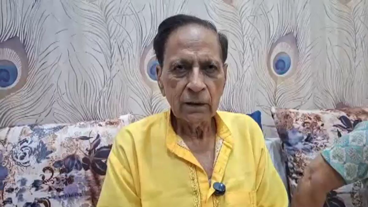 Video calls fake Police fraud of 2 crore retired bank manager Ghaziabad in trap