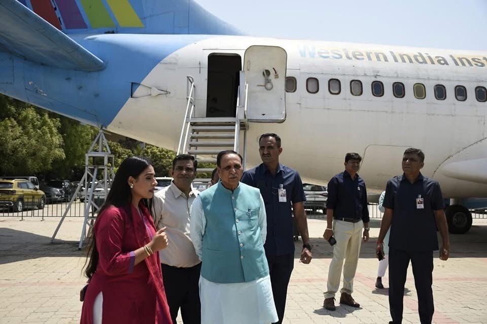 vijay rupani gujarat ex cm