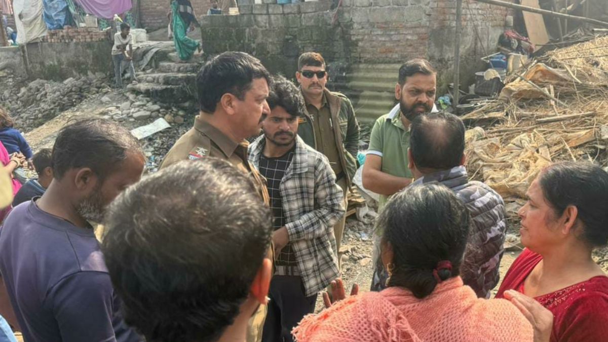 vikasnagar bulldozer action drug dens arrested ganja seized vikasnagar bulldozer action drug dens arrested ganja seized